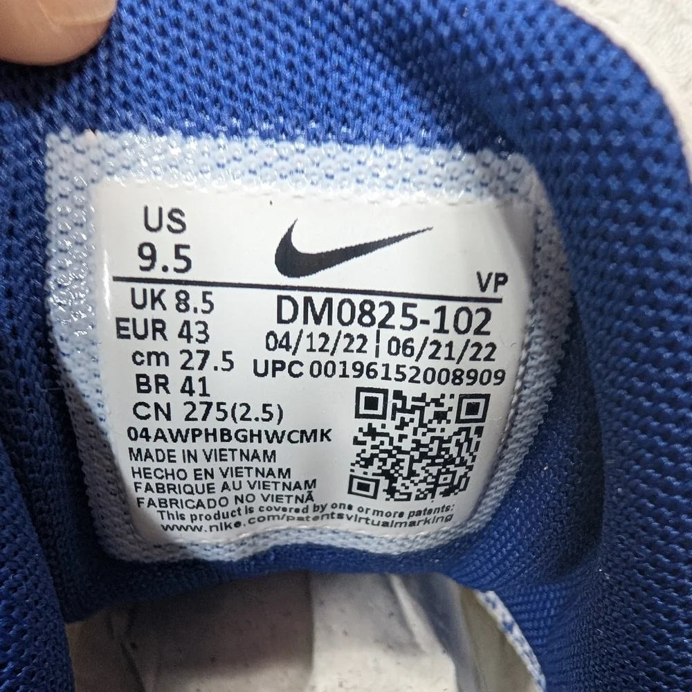 Nike Giannis Immortality 2 White Silver Blue Basketball Shoes Mens 9.5 New - Picture 6 of 8